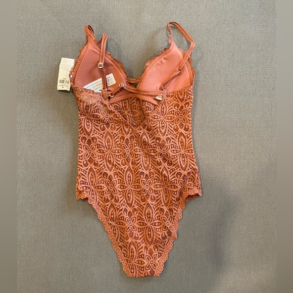 Lace Bodysuit - Picture 2 of 4